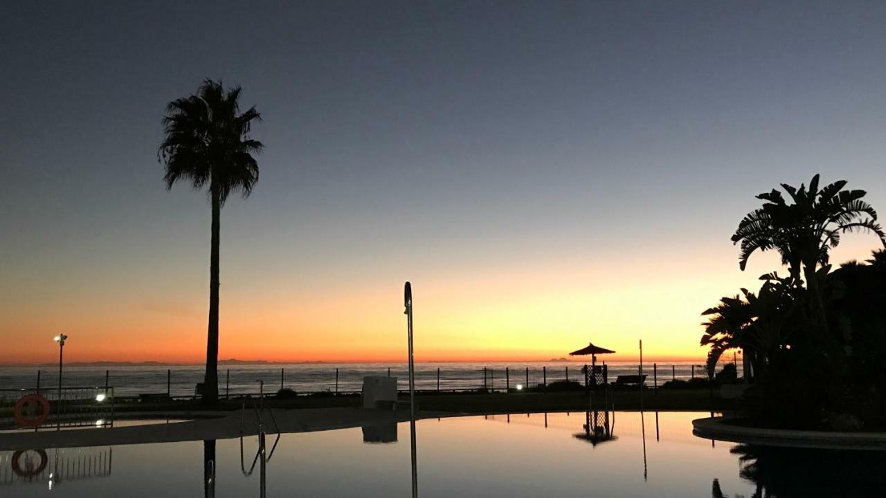 Mi Capricho 2B1 Beachfront Complex-Apartment Beachside With Sea Views Sitio de Calahonda Exterior foto